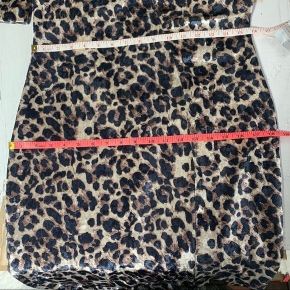 Lavish Alice Velvet Statement  Leopard Animal Print Midi dress - Picture 10 of 14